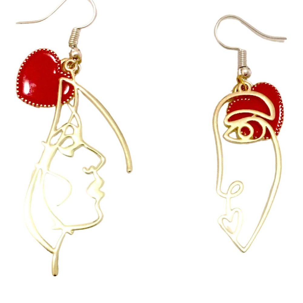 Minimalist Gold Earrings Abstract Face with Red Heart Charms